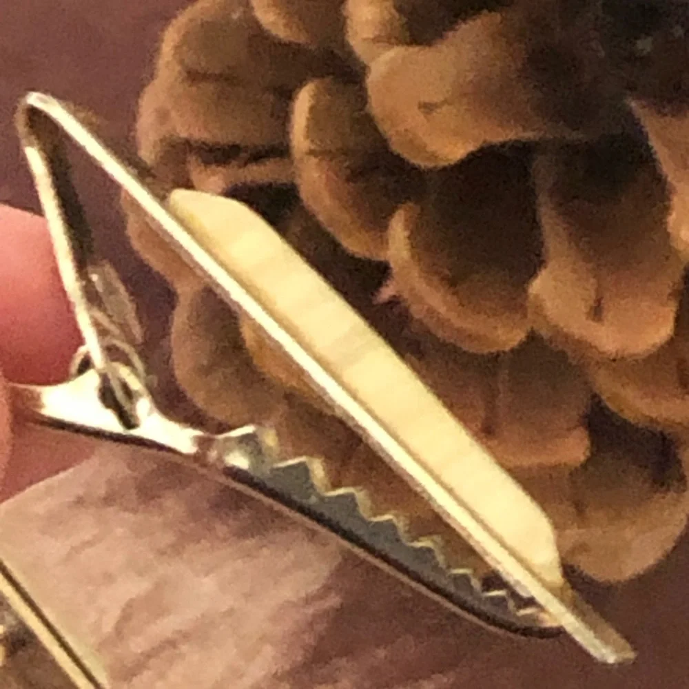 Vintage men’s golden marble cuff link tie bar set